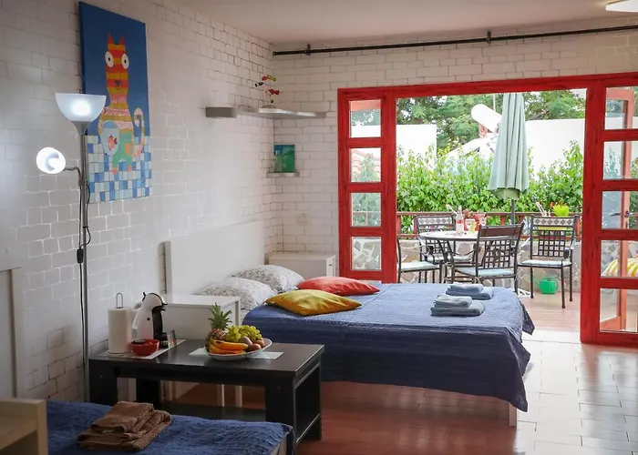 Geranios, Close To Beach, Puerto Colon, Yellowcat 2 3* Costa Adeje (Tenerife)